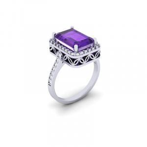 Enchanted Amethyst Ring with Diamonds